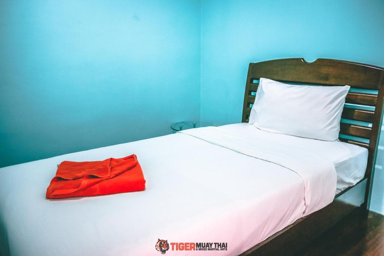 Tiger Hillside Hotel Phuket Luaran gambar