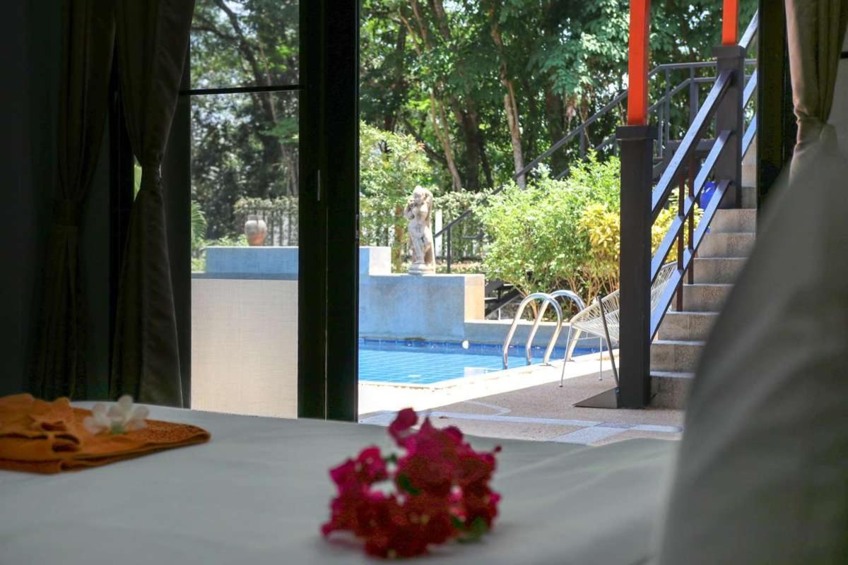 Tiger Hillside Hotel Phuket Luaran gambar