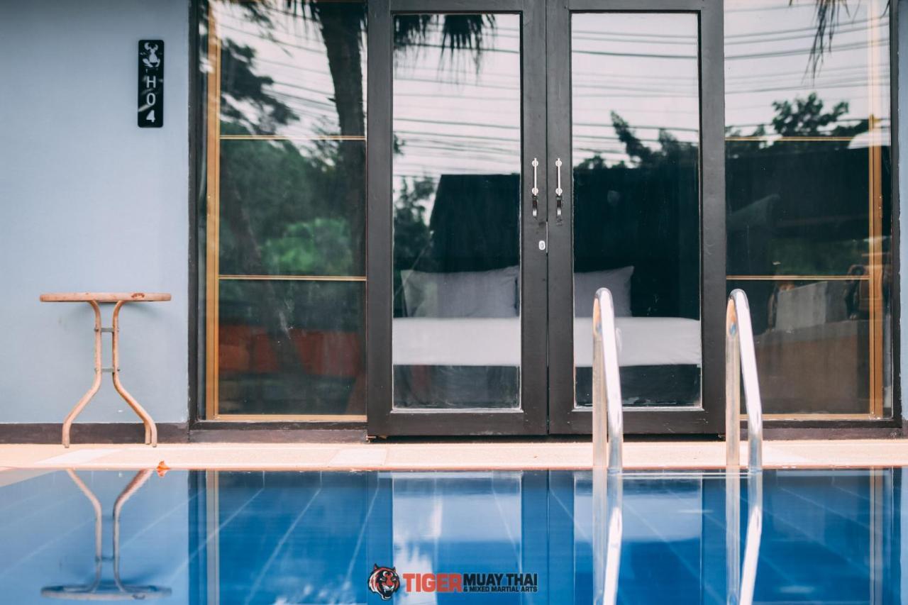 Tiger Hillside Hotel Phuket Luaran gambar